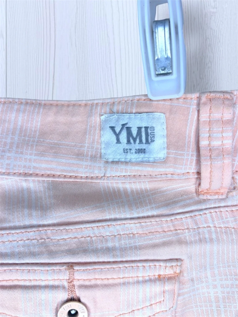 YMI Women’s Plaid Low Rise Shorts Peach Preppy Orange White Tartan - Size 3